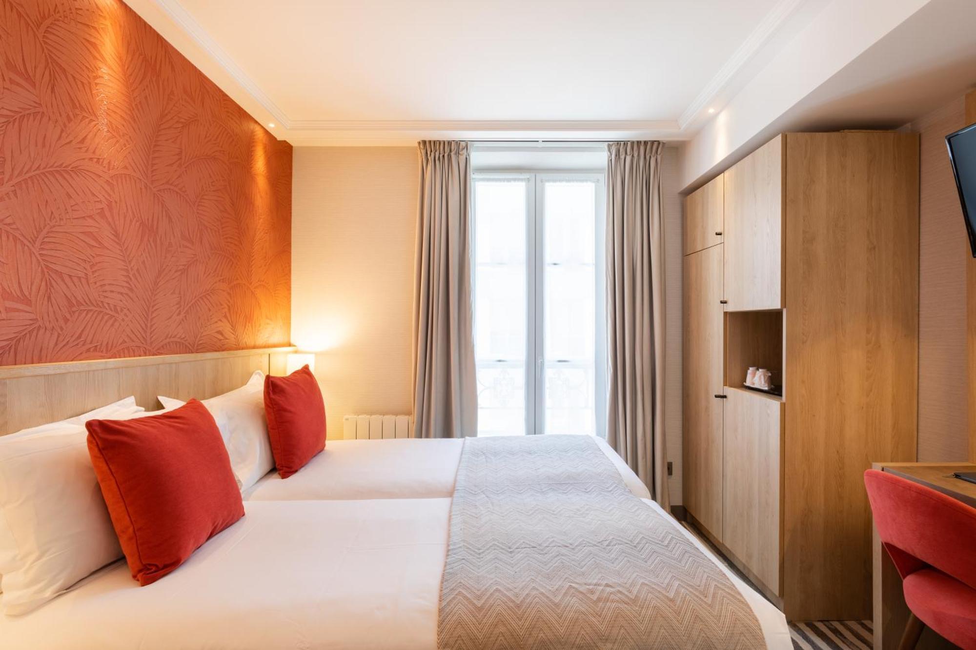 Prince Albert Lyon Bercy Paris Bagian luar foto