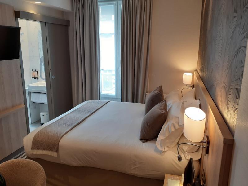 Prince Albert Lyon Bercy Paris Bagian luar foto